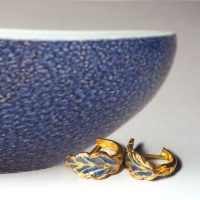 Chinese Enamel Gold Huggie Earrings 22k Vintage