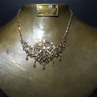 pera_butterfly_bib_nk4