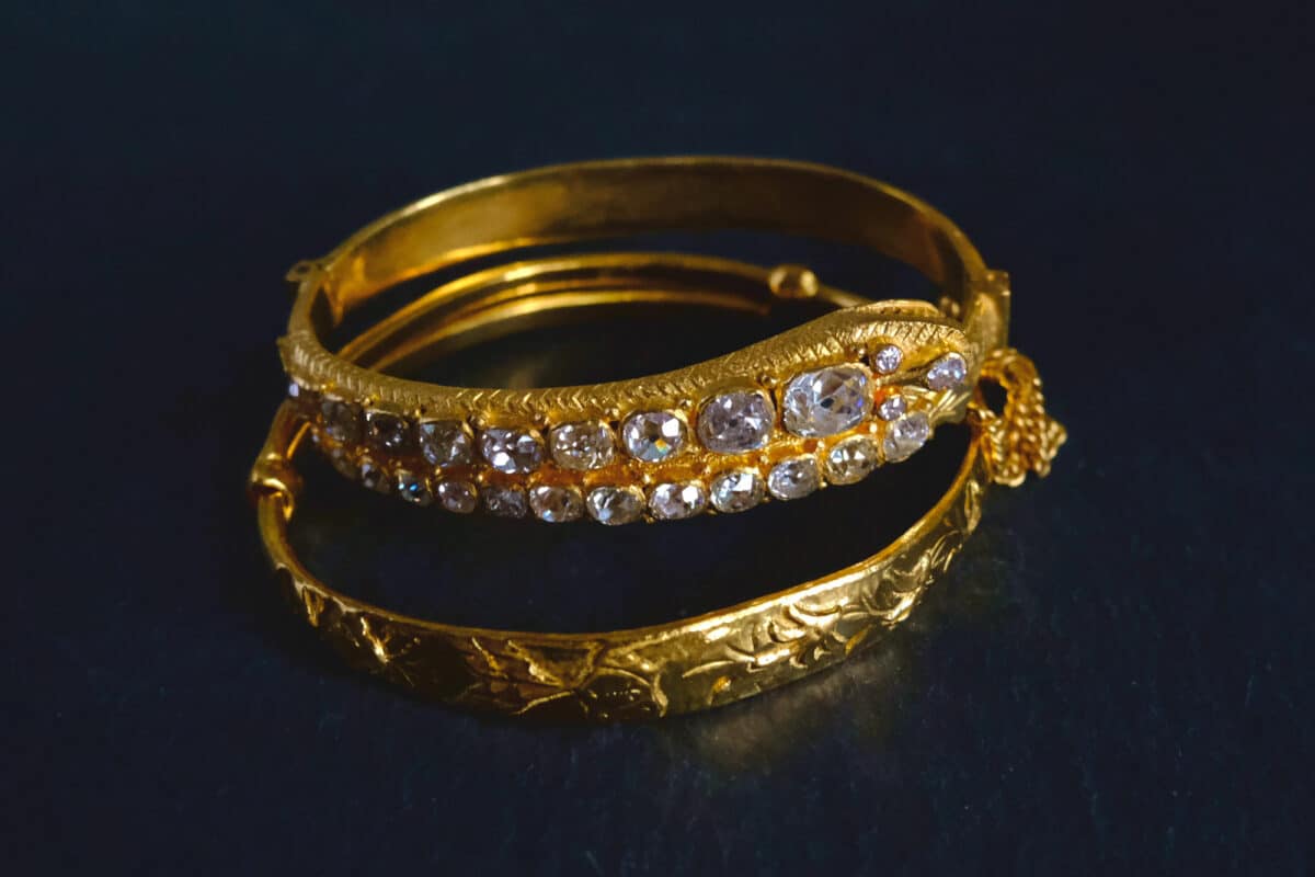 Gold diamond sales bangle bracelets
