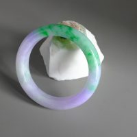 Gem Gardener, 58mm jade bangle, 57mm jade bangle, jade bangle singapore, purple and green jade bangle, green and lavender jade bangle, burmese jade singapore, bi color jade bangle