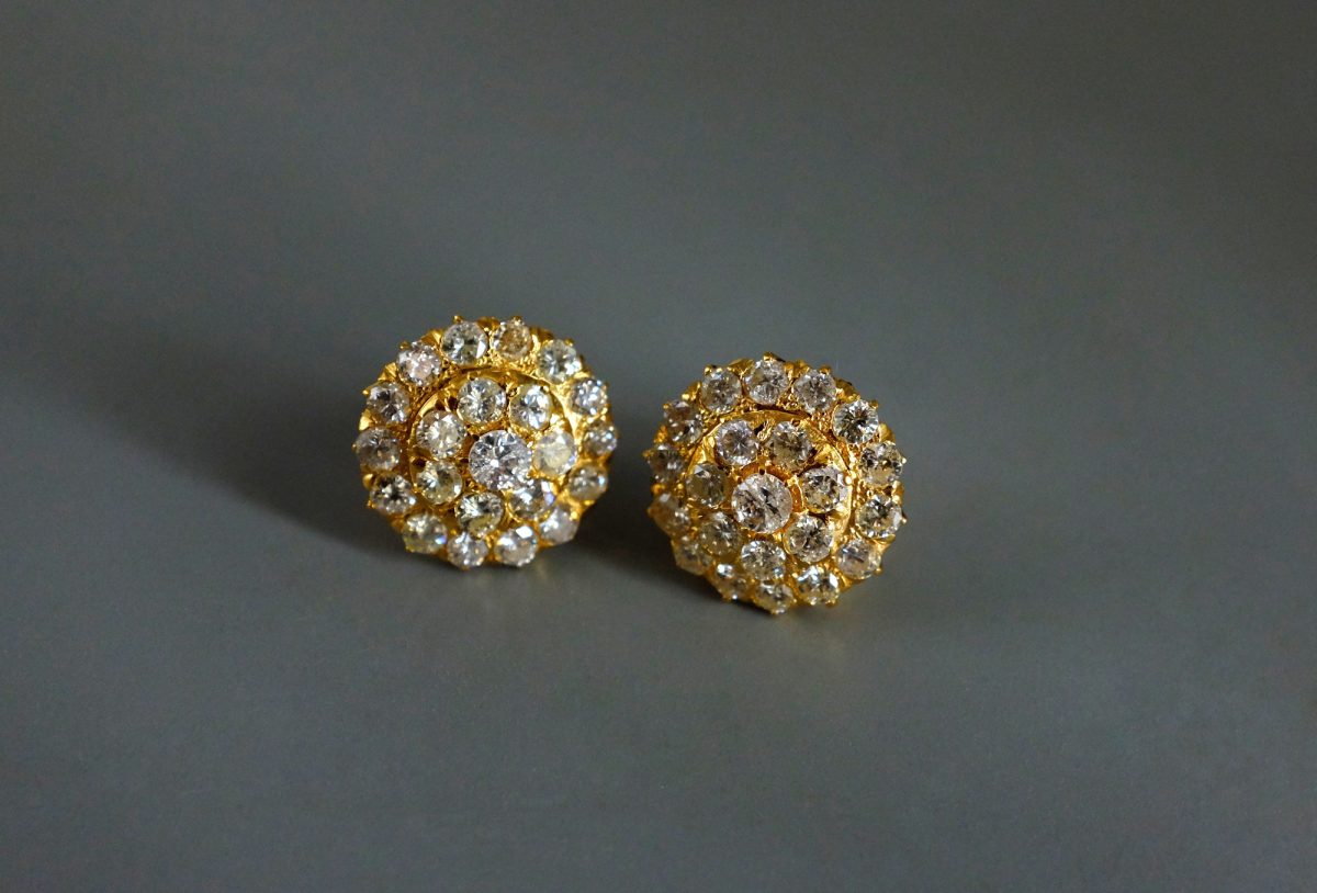 3ct Antique Conch Diamond Earrings 20k Chinese3ct Antique Conch Diamond Earrings 20k Chinese