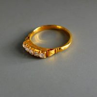 Vintage Chinese 5 Stone Diamond Ring Carved 20k