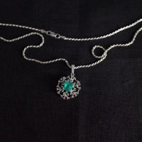 Colombian Emerald Snowflake Diamond Pendant 18k