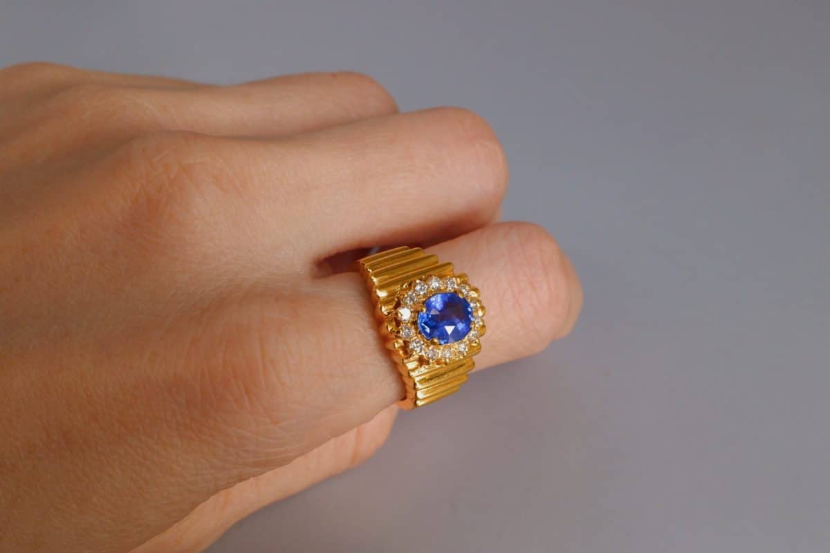 Antique Tiffany & Co. 18K Gold Sapphire Ring | Mens sapphire ring, Antique  mens rings, Rings for men