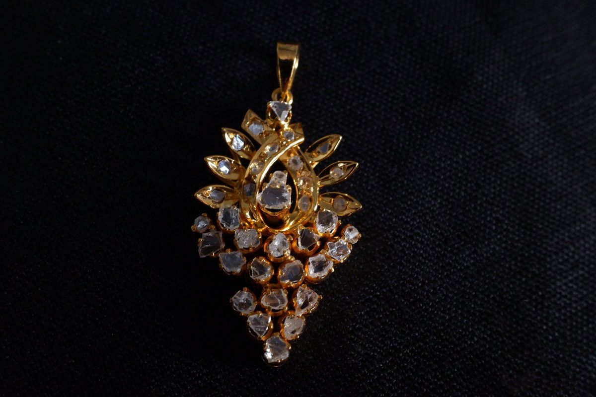 Hand Cut Diamond Pendant Chinese Vintage 20k