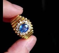 unheated blue sapphire mens ring video