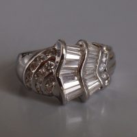 Mid Century Baguette Diamond Ring 18k