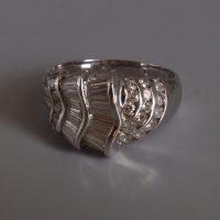 Mid Century Baguette Diamond Ring 18k