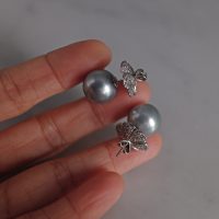pearl and diamond stud earrings, silvery white south sea pearl, big pearl stud earrings, silver blue pearl earrings, blue grey pearl earrings, pearl earrings singapore, south sea pearl earrings singapore, light blue pearl stud earrings, Gem Gardener