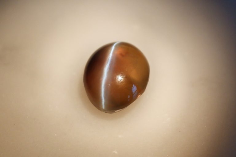 Gem Gardener, cat eye alexandrite chrysoberyl, alexandrite cat's eye stone, cat eye stone singapore, chrysoberyl alexandrite gem, crystals and stones for sale, chrysoberyl alexandrite gem, alexandrite cat's eye stone, cat eye stone singapore, crystals and stones for sale, chrysoberyl alexandrite gem, cats eye gemstone ring, transparent cats eye stone, cat's eye alexandrite ring