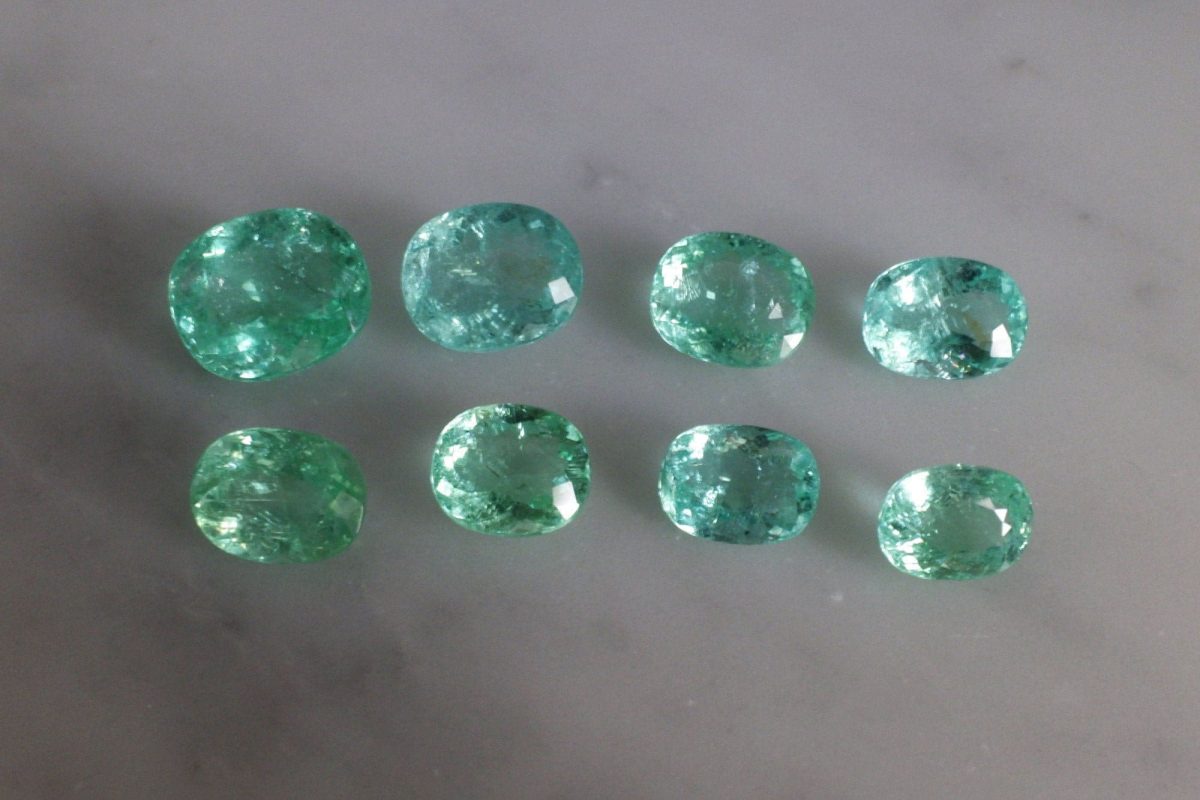 Gem Gardener, paraiba loose stones, paraiba tourmaline necklace, paraiba tourmaline gemstones for sale, paraiba tourmaline singapore, statement paraiba tourmaline, crystals and stones for sale, healing crystals singapore, crystals and stones for sale, collector quality crystals, singapore rare gems