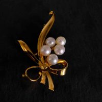 Long Pearl Bouquet Brooch 18k Vintage