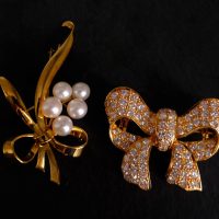 Long Pearl Bouquet Brooch 18k Vintage