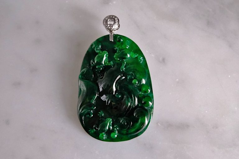 Dark Green Jadeite, dark green jade pendant, jade frog pendant, carved jade frog, green carved jade necklace, carved jadeite pendant, Gem Gardener