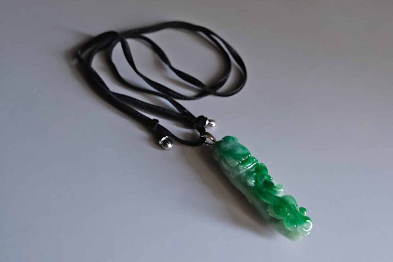 Vintage Chinese Jade Dragon Belt Hook Carving Pendant 18k