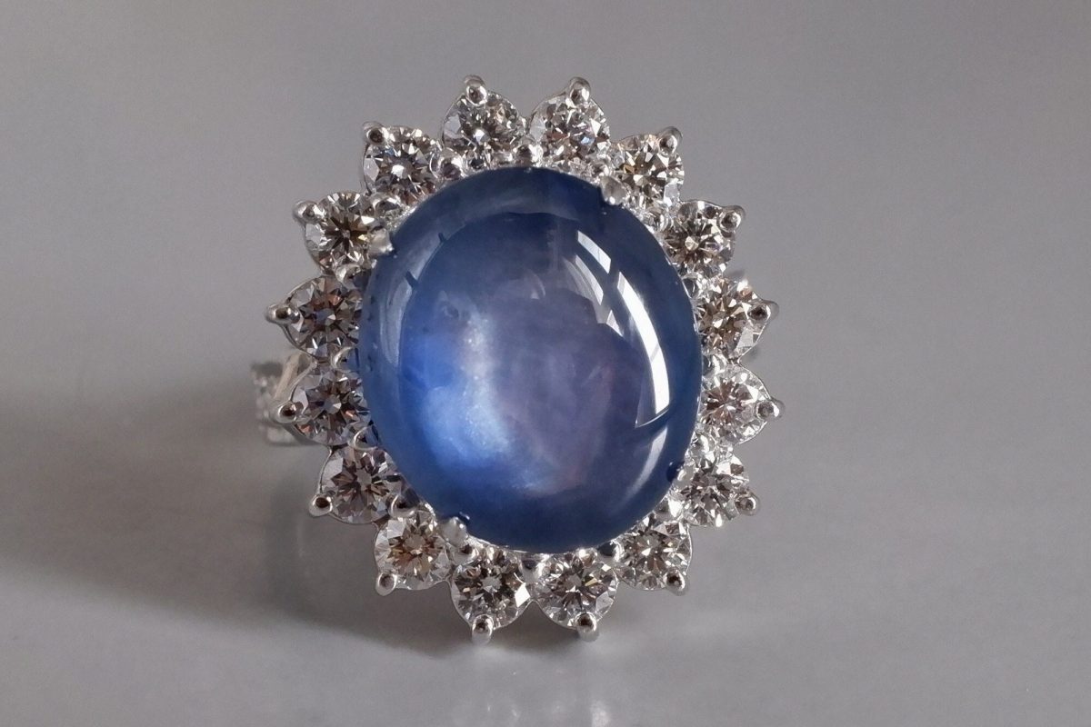 Cabochon Sapphire Ring Blue, blue sapphire cabochon ring, oval sapphire halo diamond ring, blue sapphire ring singapore, sapphire blue cabochon, Gem Gardener