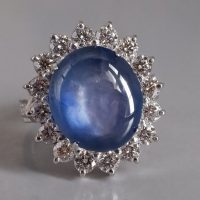 Cabochon Sapphire Ring Blue, blue sapphire cabochon ring, oval sapphire halo diamond ring, blue sapphire ring singapore, sapphire blue cabochon, Gem Gardener