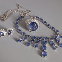 blue sapphire necklace and earring set, sapphire lavalier necklace, blue sapphire necklace singapore, buy sapphire necklace earring set, blue sapphire singapore, Gem Gardener