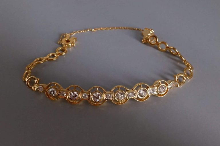 Dainty Diamond Bracelet, delicate diamond bracelet, thin diamond bracelet