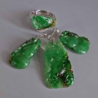 Green Jadeite Carved Pendant, carved jade pendants for sale, carved jade jewelry antique, jadeite pendant singapore, vintage carved jade pendant, jade jewellery singapore, Gem Gardener
