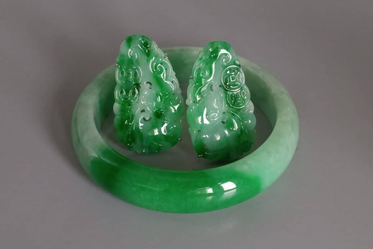 Buy RARE Green Jade Bead Bracelet BIG Carved Bright Green Beads Grade A  Jadeite burmese Jade Online in India - Etsy