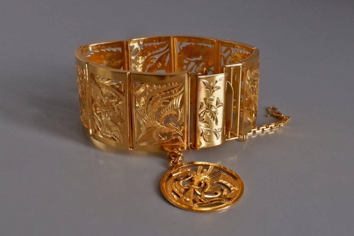 Dragon Phoenix Gold Bracelet, chinese gold bracelet 24k, chinese gold bracelet wedding, vintage wedding jewelry bracelets, chinese wedding traditional jewellery, wedding jewellery singapore, Gem Gardener