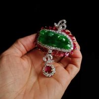 imperial green jade pendant, imperial jade necklace, haute couture jade, high end jade jewelry, jade pendant singapore, high quality jade pendant, statement pendant necklace jade, Gem Gardener