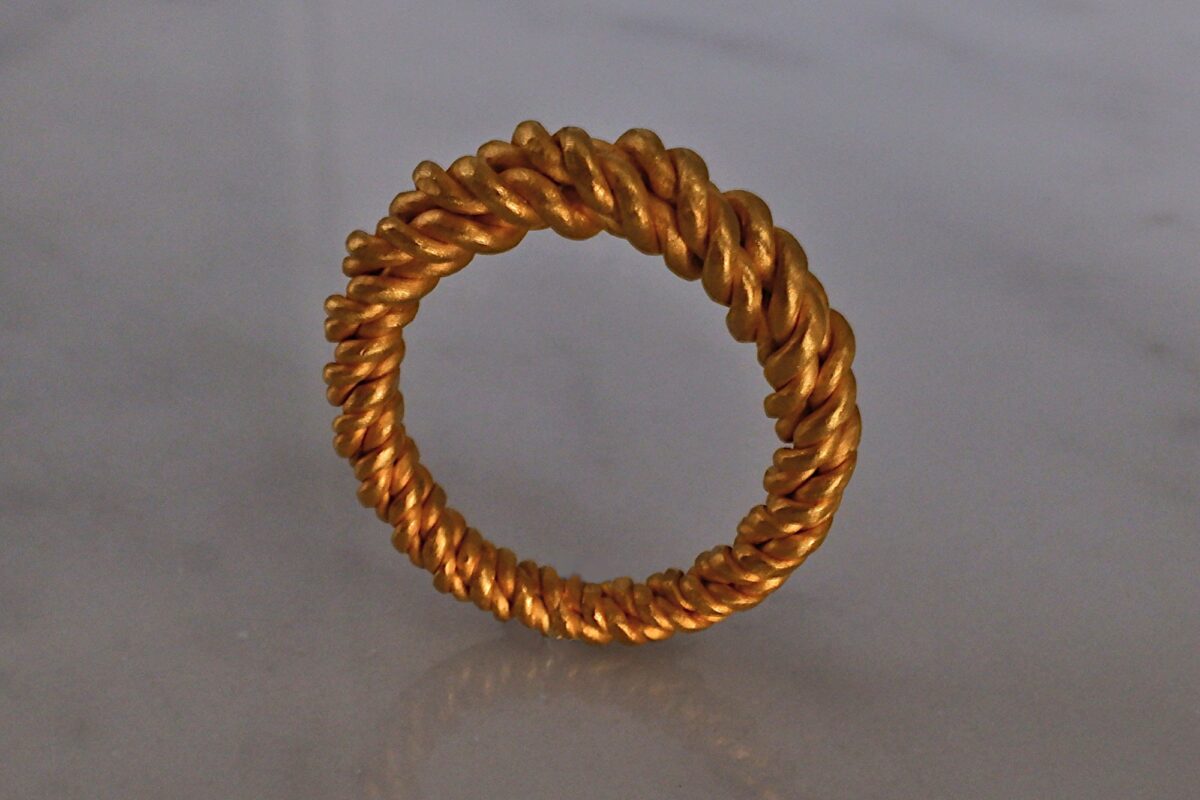 24k Intricate 6 Rope Gold Ring Viking Gem Gardener