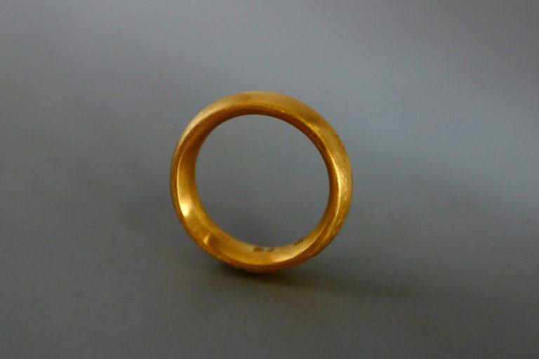 Roman Gold Band Ring, viking jewelry gold ring, viking gold ring for sale, roman style gold ring, heavy gold ring mens, 24k solid gold ring mens, 24k solid gold wedding band, solid gold wedding band womens, solid gold wedding band mens, Gem Gardener