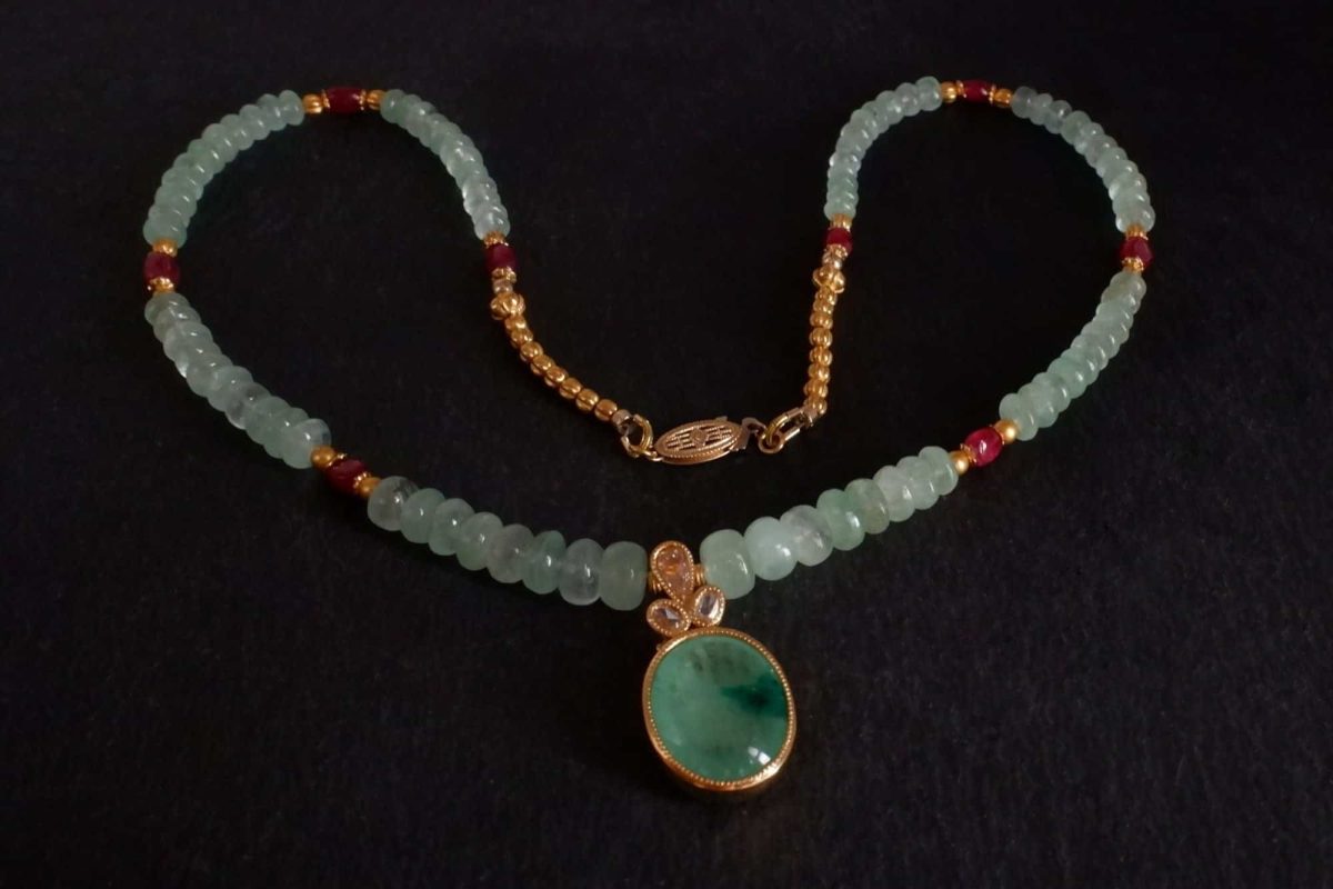 Emerald Bead Necklace, emerald cabochon pendant, emerald cabochon beads necklace, emerald pendant singapore, emerald beads necklace gold, Gem Gardener