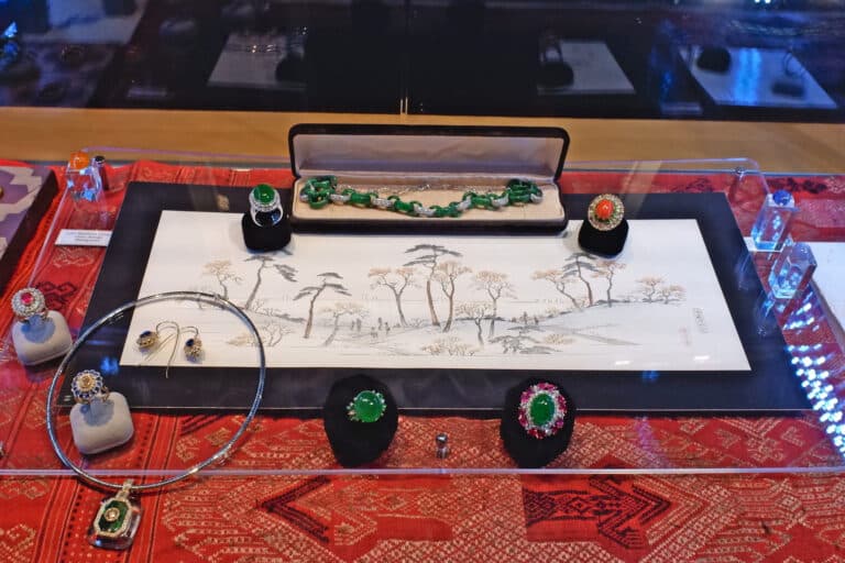 Fine & Vintage jewelry Singapore