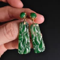 Carved Jade Drop Earrings, antique chinese jade earrings, vintage jade earrings for sale, carved jadeite earrings, green jade dangle earrings, jadeite jade dangle earrings, jadeite earrings singapore, Gem Gardener