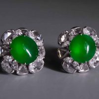 Glassy Jadeite, 翡翠, 玻璃种, jade stud earrings singapore, ice jade earrings, icy green jade, icy green jadeite, green jadeite stud earrings, jade jewellery singapore, Gem Gardener