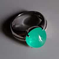 Emerald Sugarloaf Ring, brazilian emerald ring, sugarloaf emerald ring, emerald diamond cabochon ring, cabochon emerald ring gold, emerald ring singapore, Gem Gardener