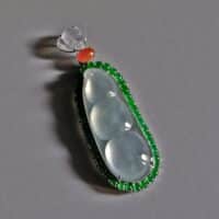 icy jade pendant, white jade pendant, jade pea pod, icy jadeite pendant, glass jadeite burma, fine jade jewelry hong kong, white jade singapore, jade jewellery singapore, Gem Gardener