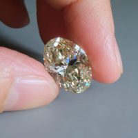 oval brilliant diamond, oval brilliant cut diamond, light yellow diamond price, oval yellow diamond ring, fancy yellow oval diamond, light yellow oval diamond, light yellow diamond engagement rings, oval diamond ring singapore, Gem Gardener