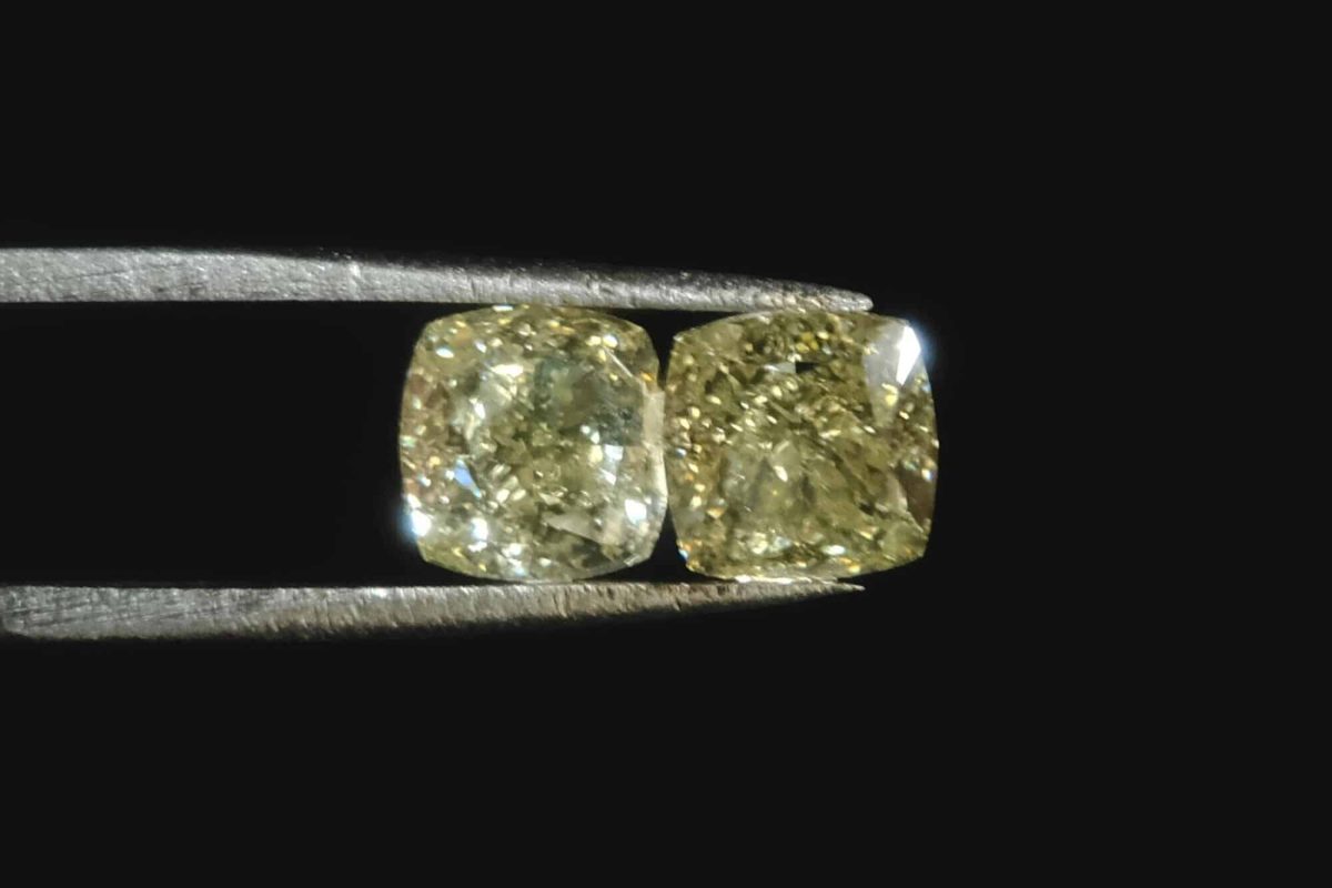 Fancy Light Yellow Diamond, fancy yellow diamond stud earrings, 2ct each diamond earrings, 2ct fancy yellow diamond, 2 carat yellow diamond earrings, light yellow diamond earrings, yellow diamond singapore, Gem Gardener