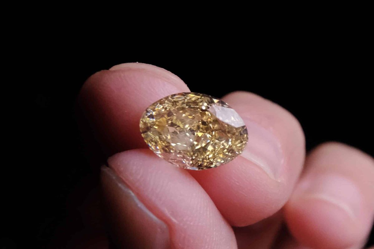 Fancy Brownish Yellow Diamond, fancy yellow brown diamond ring, fancy yellow diamond loose, loose yellow diamonds, fancy yellow diamond price, fancy yellow diamond price, yellow diamond singapore, Gem Gardener