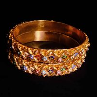 Vintage Indian Gold Bangles, indian enamel bangles, antique indian bangles, Vintage Gold Bangles for sale, antique gold jewellery singapore, Gem Gardener