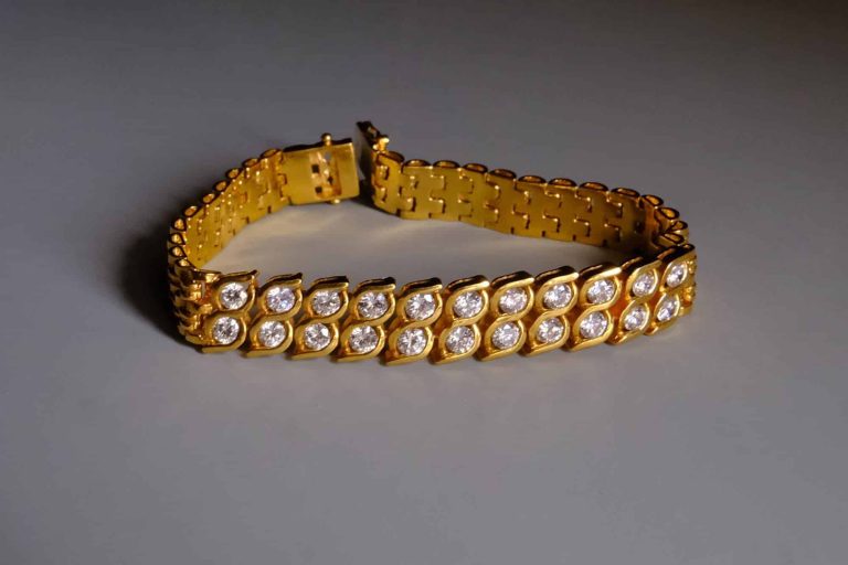 vintage diamond bracelet, antique diamond bracelet, antique diamond bracelets for sale, vintage diamond link bracelet, peranakan gold bracelet, antique peranakan jewellery, vintage peranakan jewellery, peranakan jewellery singapore, Gem Gardener