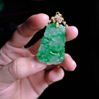 Vintage Carved Jade Pendant,carved jade pendant necklace, carved jade and diamond pendant, carved jade pendants for sale, antique carved jade, antique jade jewelry for sale, antique jade jewellery, Gem Gardener