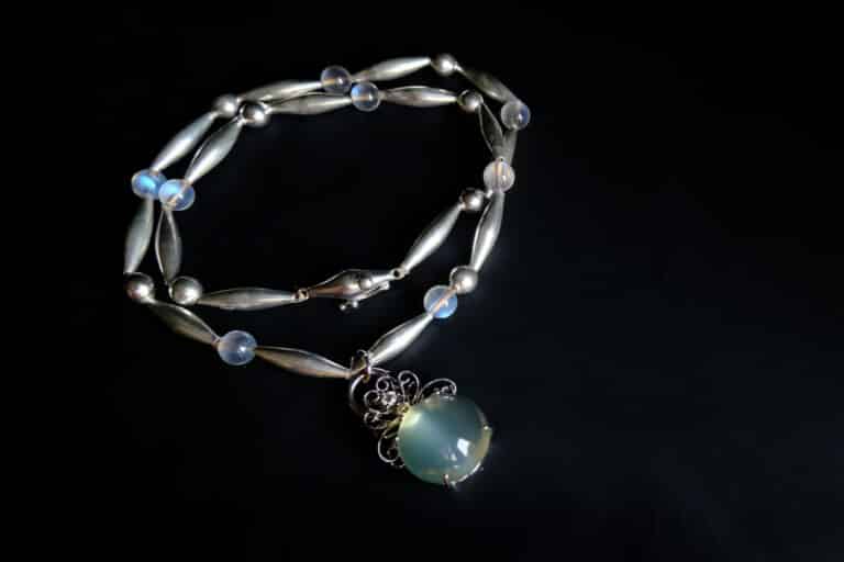 cats eye moonstone, cat's eye moonstone pendant, round moonstone pendant, large round moonstone pendant, moonstone necklace singapore, moonstone pendant singapore, moonstone jewellery singapore, Gem Gardener