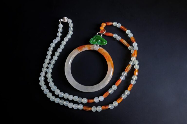 red jade pendant necklace, hololith jade, jade bangle necklace, red jade jewelry, red jade singapore, long jade bead necklace, jade jewellery singapore, jadeite pendant singapore, Gem Gardener