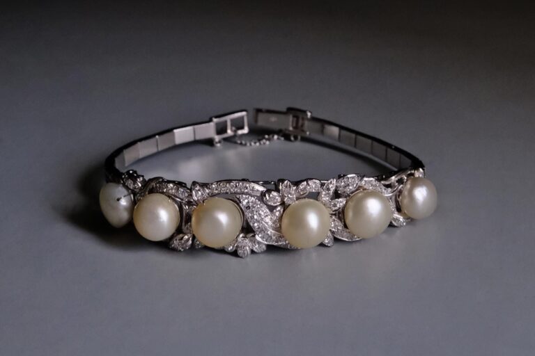 Antique Pearl Bracelet, antique pearl jewellery, vintage pearl bracelet gold, pearl diamond bracelet gold, straits chinese jewelry, straits chinese jewellery, art deco pearl bracelet, Gem Gardener