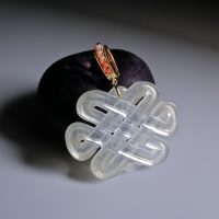 endless knot jade, 盘长结, icy jade pendant, eternal knot jade, chinese endless knot, eternal knot jade jewelry, large white jade pendant, white jade pendant chinese, white jade singapore, jade jewellery singapore, Gem Gardener