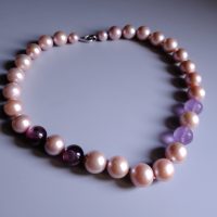 pink pearl necklace gold, large pink pearl necklace, freshwater pearl necklace singapore, unique pearl necklaces, pink pearl jewellery, pearl choker necklace, large pearl choker necklace, Gem Gardener